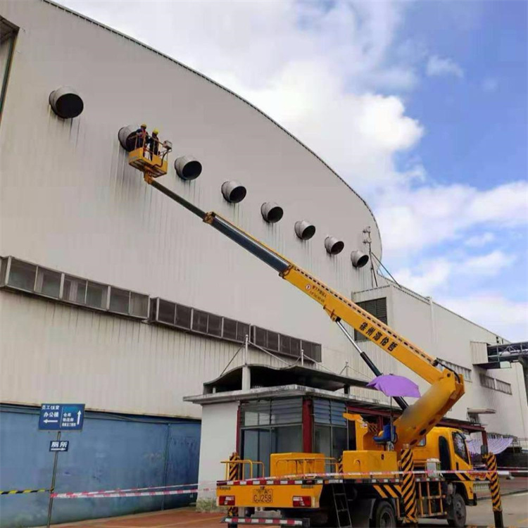 秀英高空作业车出租服务：专业广告牌安装解决方案