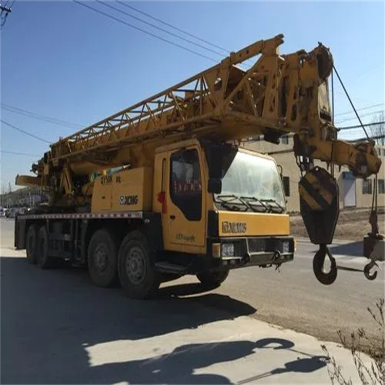 秀英哪里有专业吊车出租